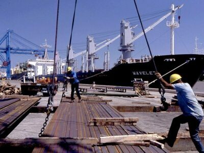 Constructing a Loading Building For Rail and Barge