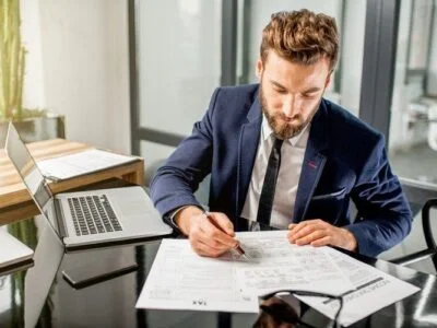 tax attorney